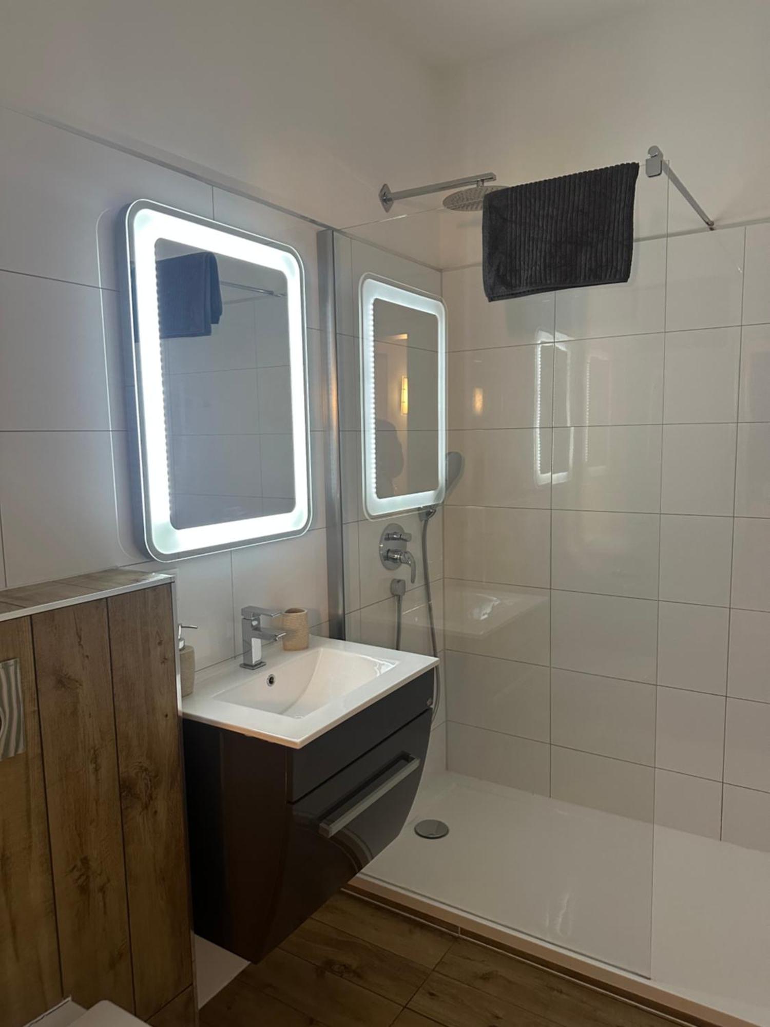 Ferienapartment VITA Baden-Baden Buitenkant foto